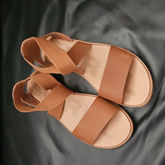 Sorel Flat Tan 100%Leather Strap On Women's Sz 6 US Ella III Flat Sandal - Picture 2 of 8